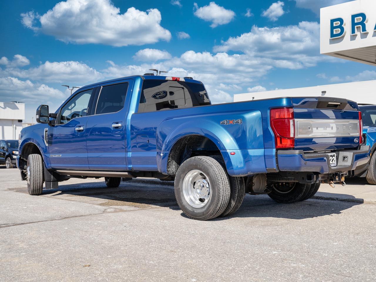 2022 Ford F-350 Super Duty DUALLY | SERIOUS TOWING | ONE OWNER..RARE FIND! Photo3