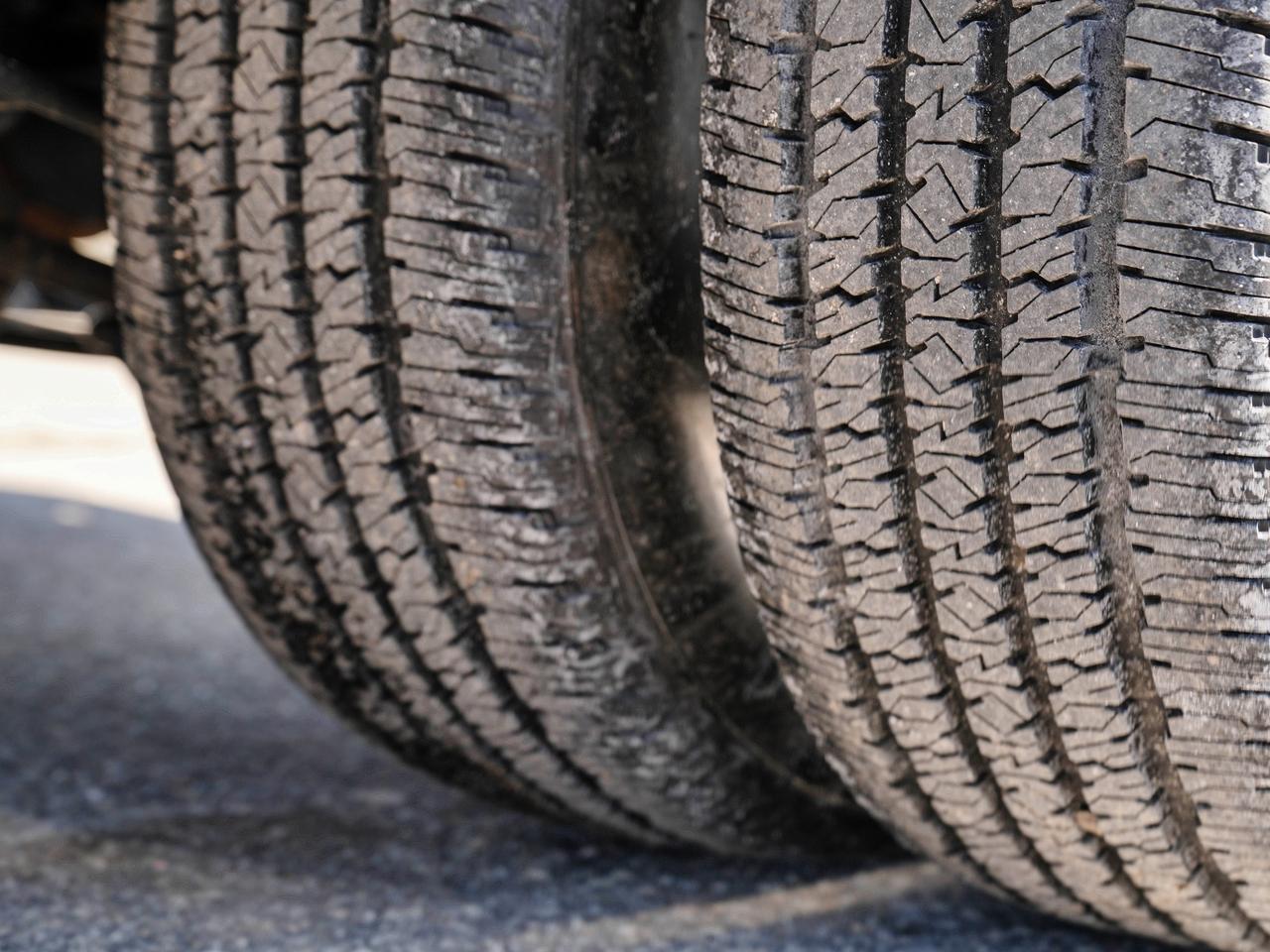 2022 Ford F-350 Super Duty DUALLY | SERIOUS TOWING | ONE OWNER..RARE FIND! Photo