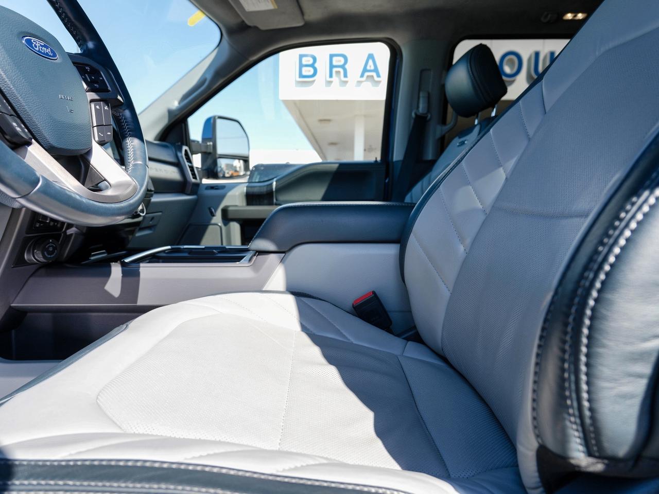 2022 Ford F-350 Super Duty DUALLY | SERIOUS TOWING | ONE OWNER..RARE FIND! Photo