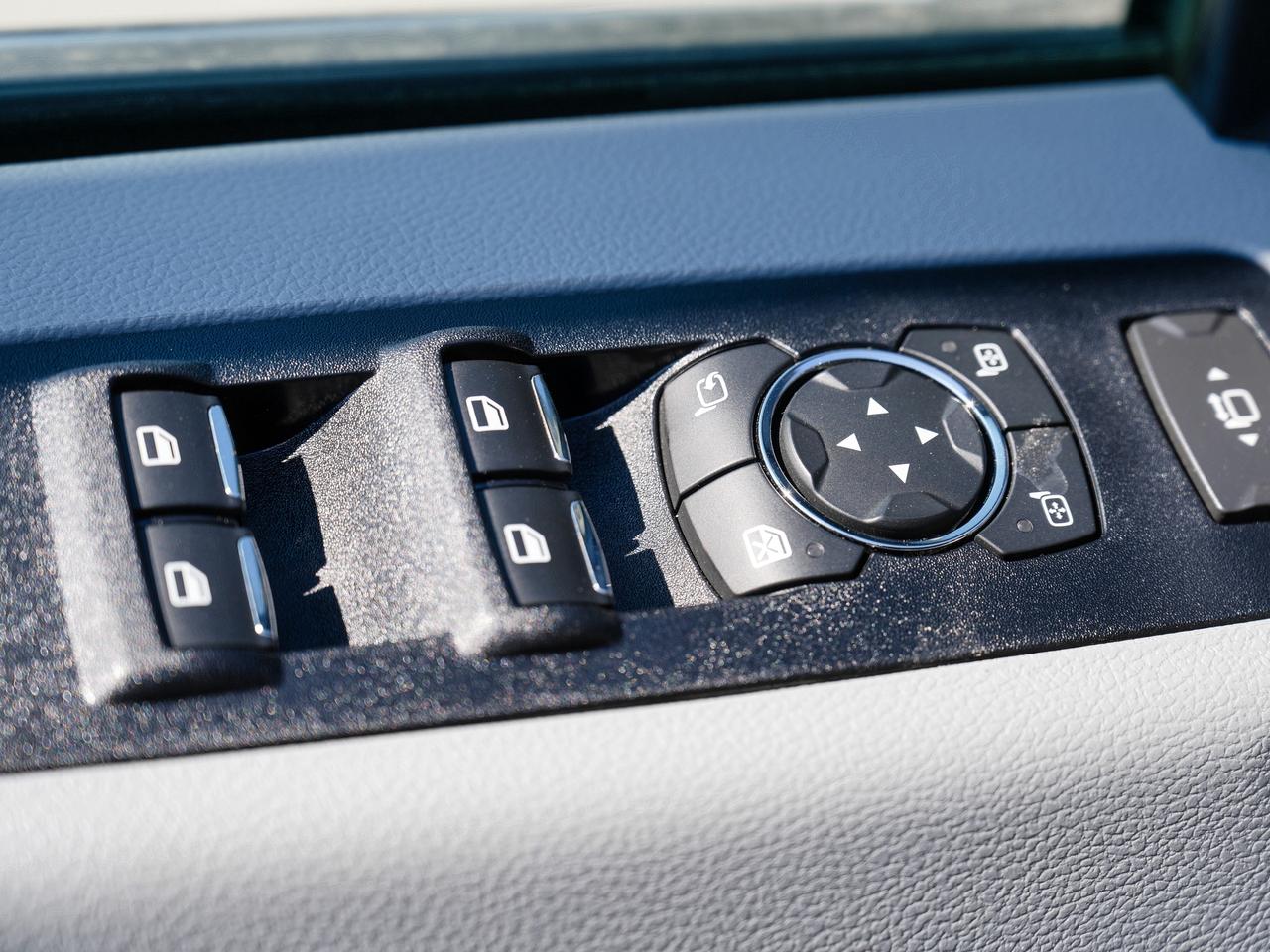 2022 Ford F-350 Super Duty DUALLY | SERIOUS TOWING | ONE OWNER..RARE FIND! Photo