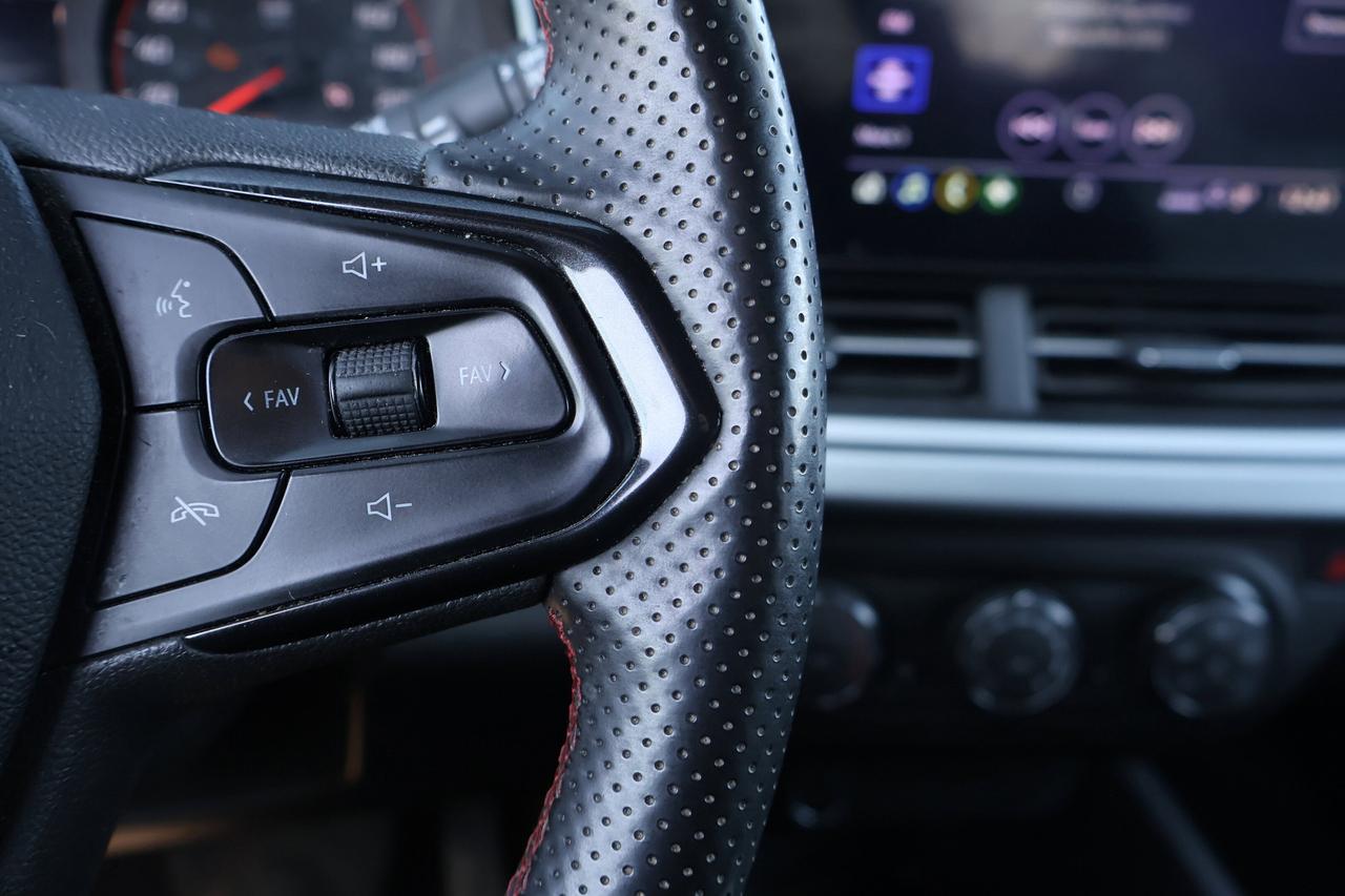 2024 Chevrolet Trax 1RS | | Heated Seats | Photo