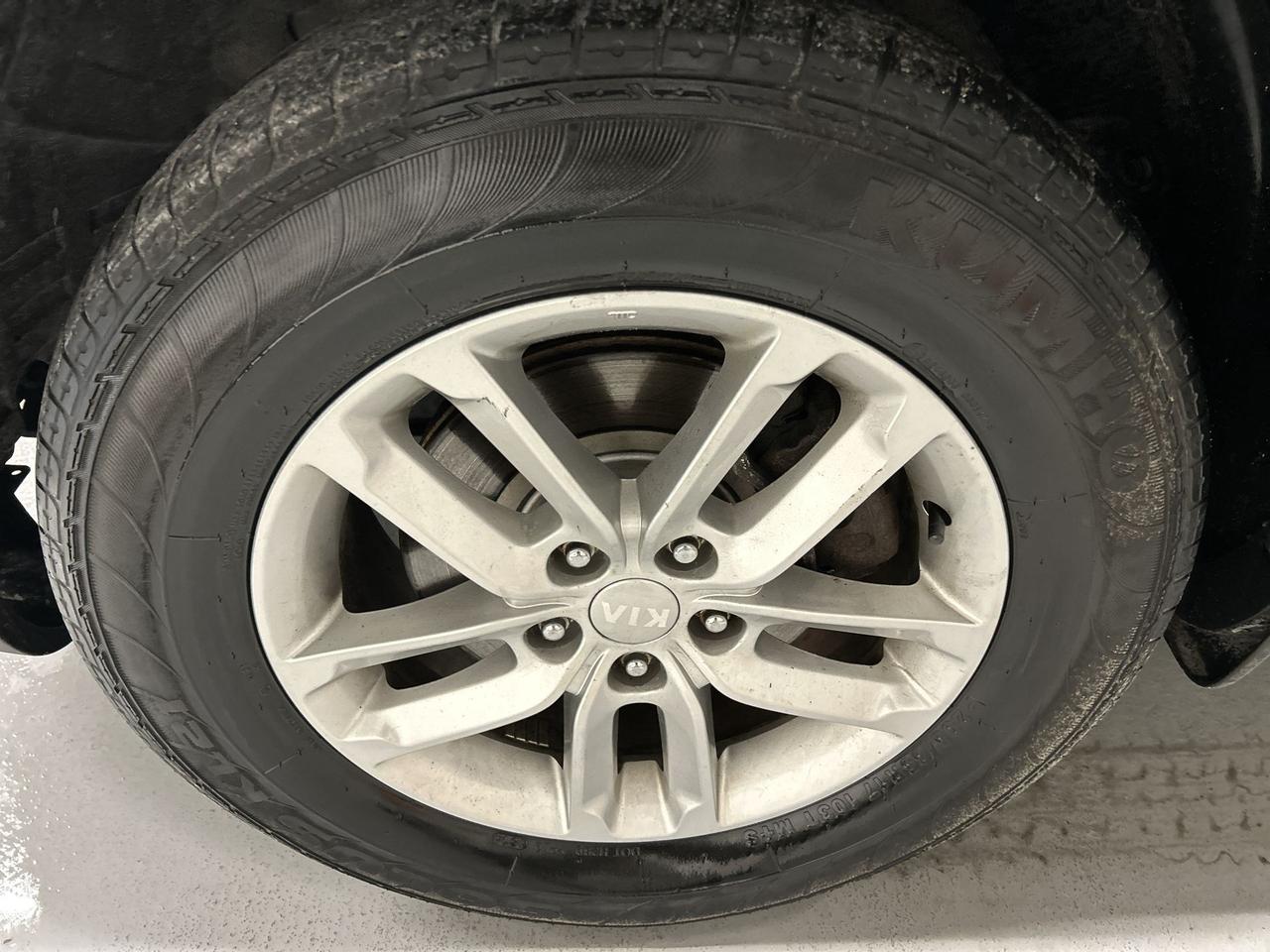 2015 Kia Sorento AWD | 7-PASS | 290HP V6 | HTD SEATS | BLUETOOTH Photo3