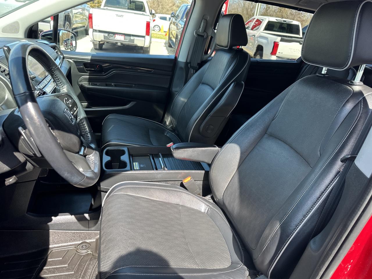 2022 Honda Odyssey Touring Photo