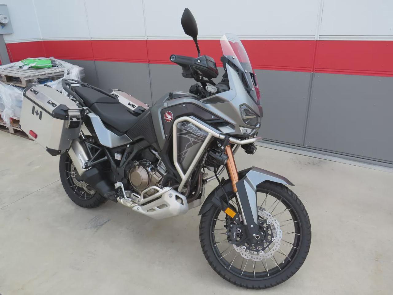 2023 Honda CRF1100 A4 Africa Twin Adventure (MANUAL) Photo