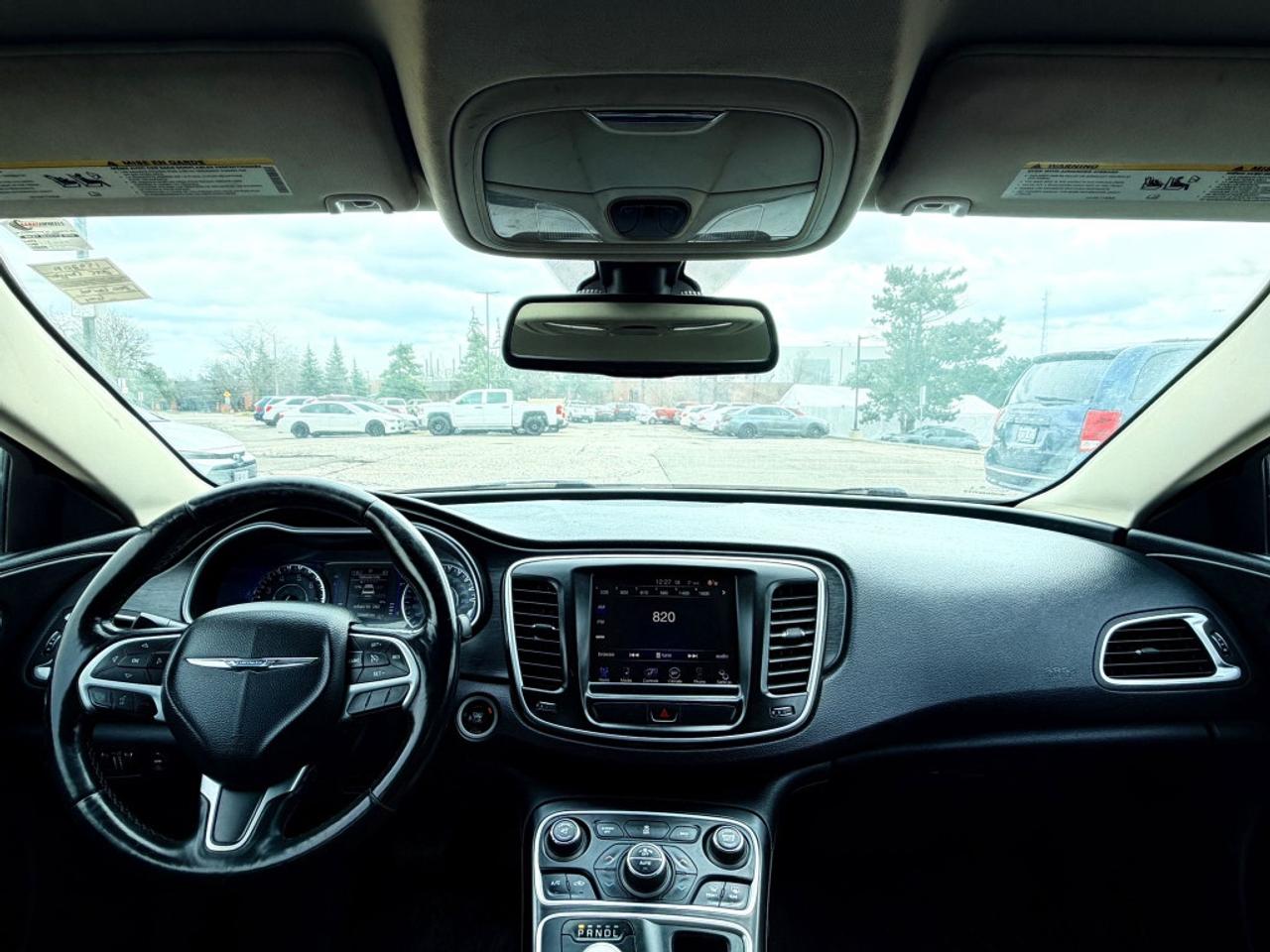 2015 Chrysler 200 Limited 4dr Front-wheel Drive Sedan Automatic Photo