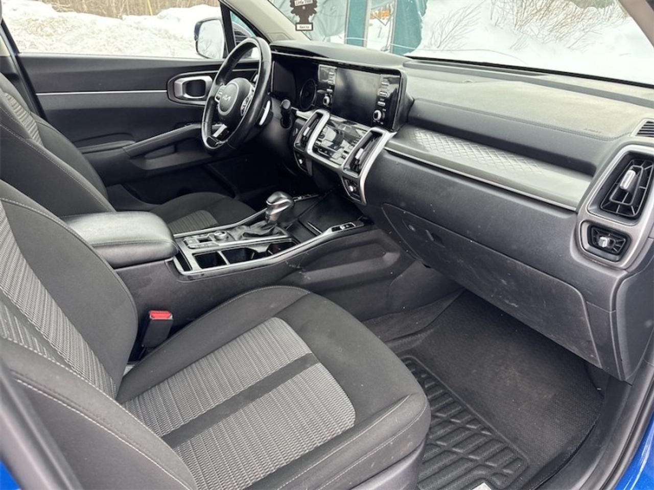 2022 Kia Sorento X-Line  Heated Steering Wheel - $223 B/W Photo