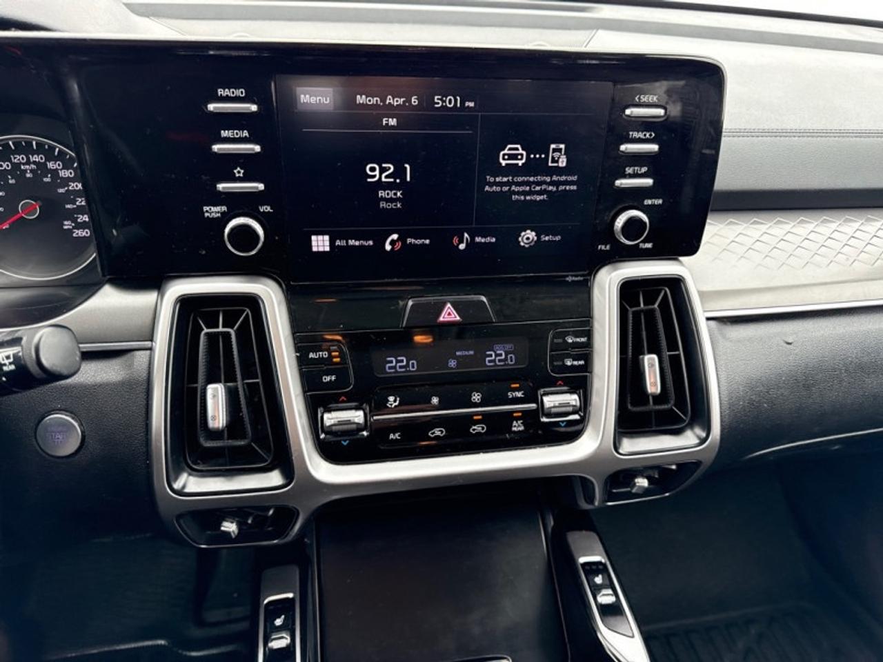 2022 Kia Sorento X-Line  Heated Steering Wheel - $223 B/W Photo