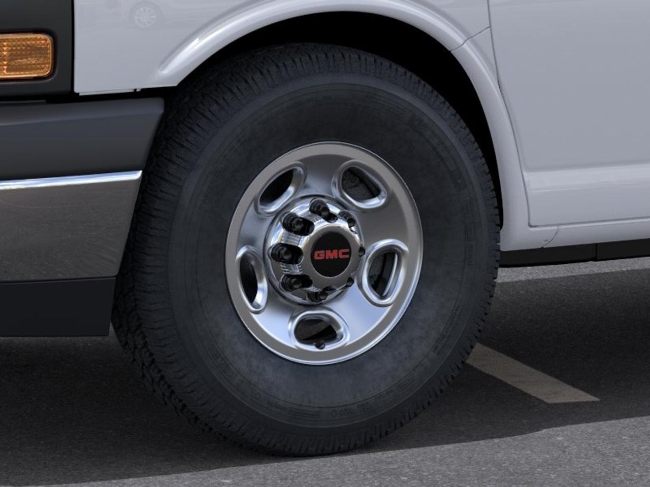 2026 GMC Savana Passenger 2500 135 Photo