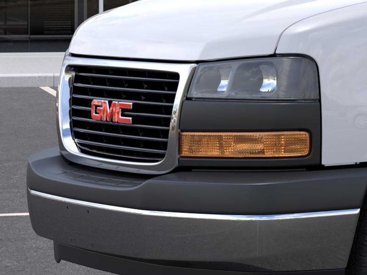 2026 GMC Savana Passenger 2500 135 Photo