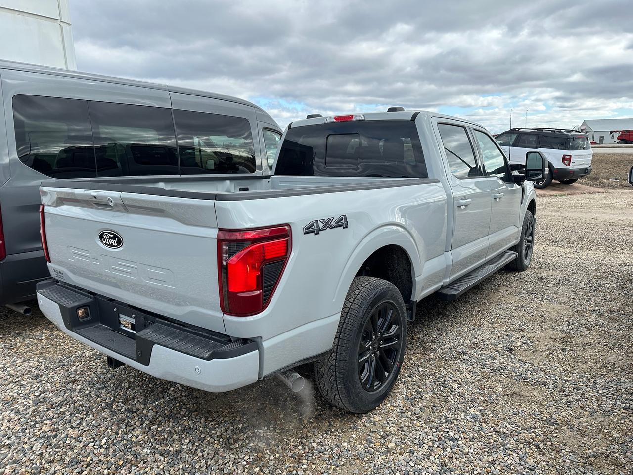 2026 Ford F-150 XLT 4WD SuperCrew 6.5' Box 302A Photo2
