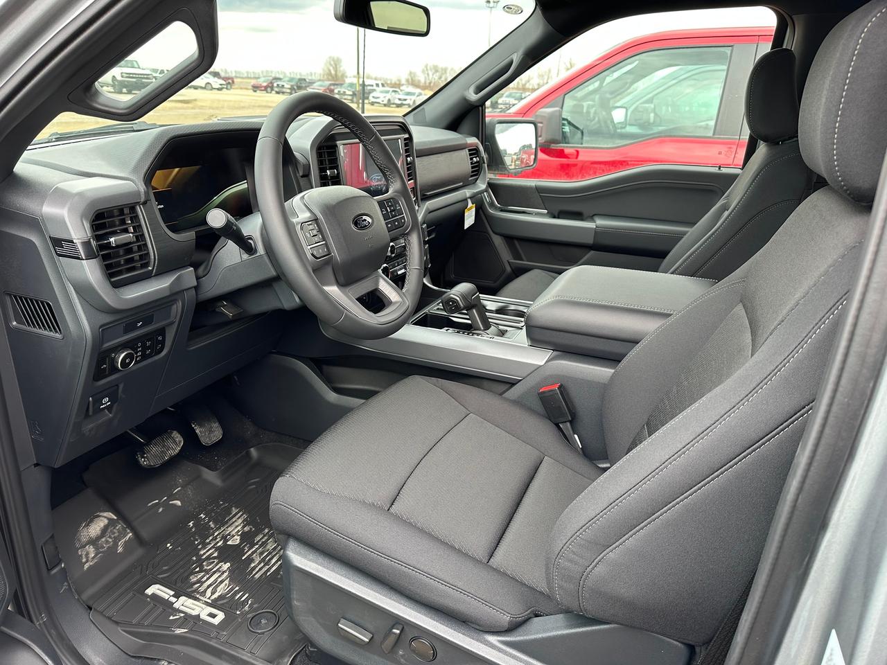 2026 Ford F-150 XLT 4WD SuperCrew 6.5' Box 302A Photo5