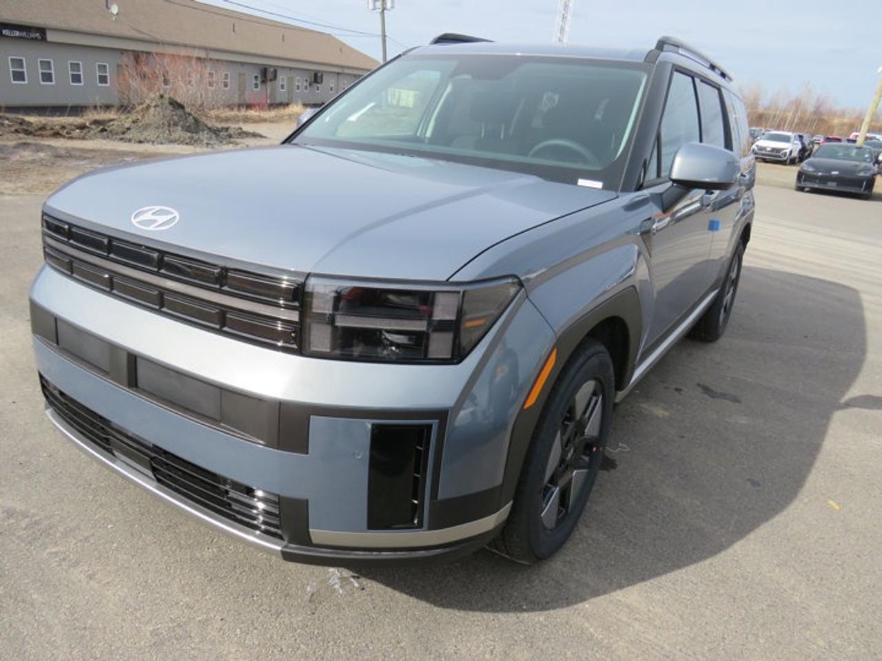 Small SUV 4WD, Preferred AWD, 6-Speed Automatic w/OD, Intercooled Turbo Gas/Electric I-4 1.6 L/98