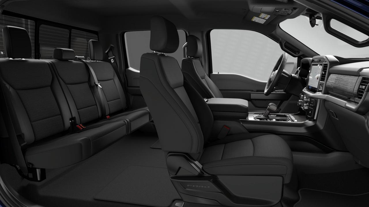 2026 Ford F-150 HYBRID XLT Photo3