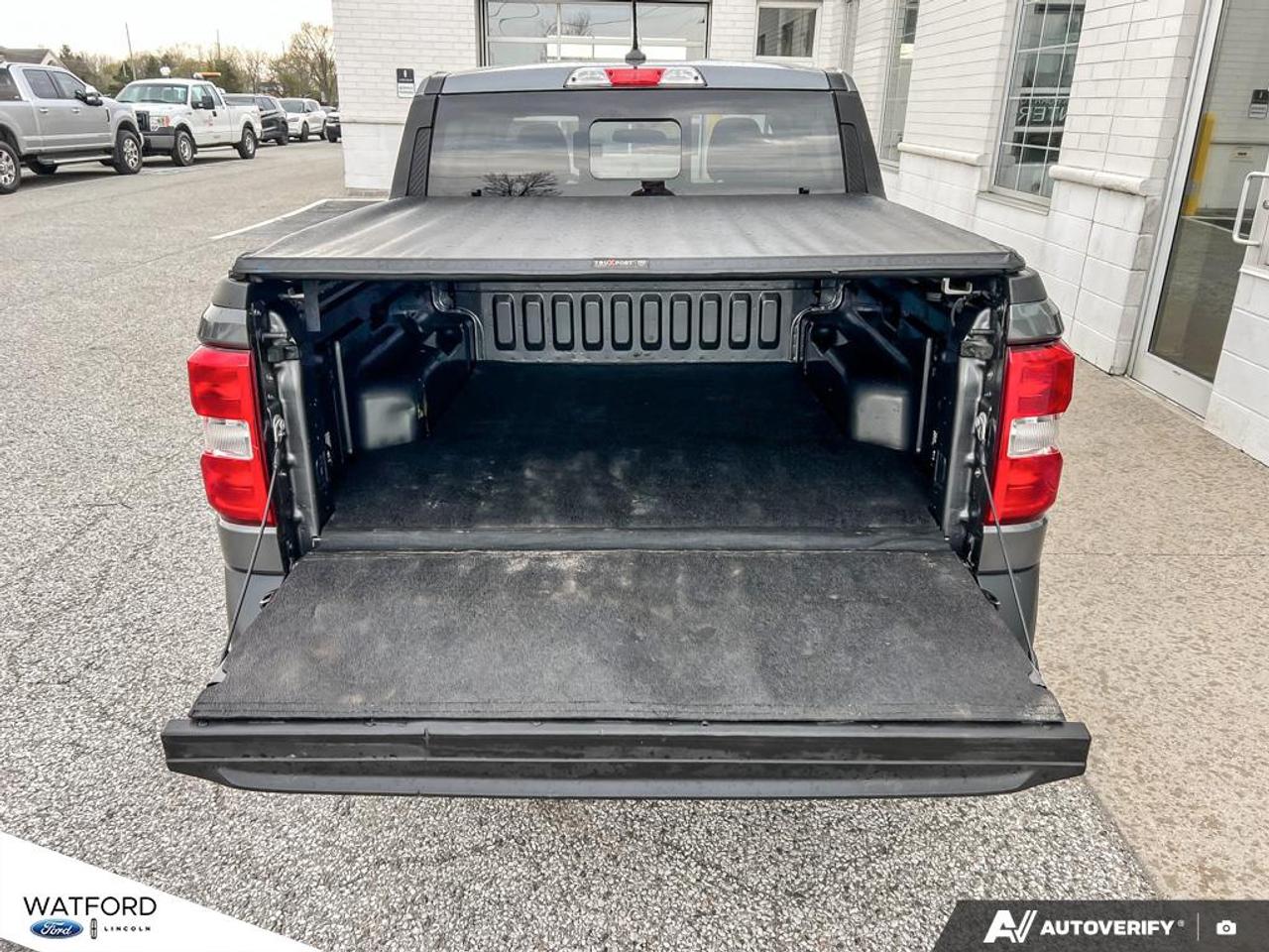 2022 Ford Maverick XLT AWD SuperCrew Photo