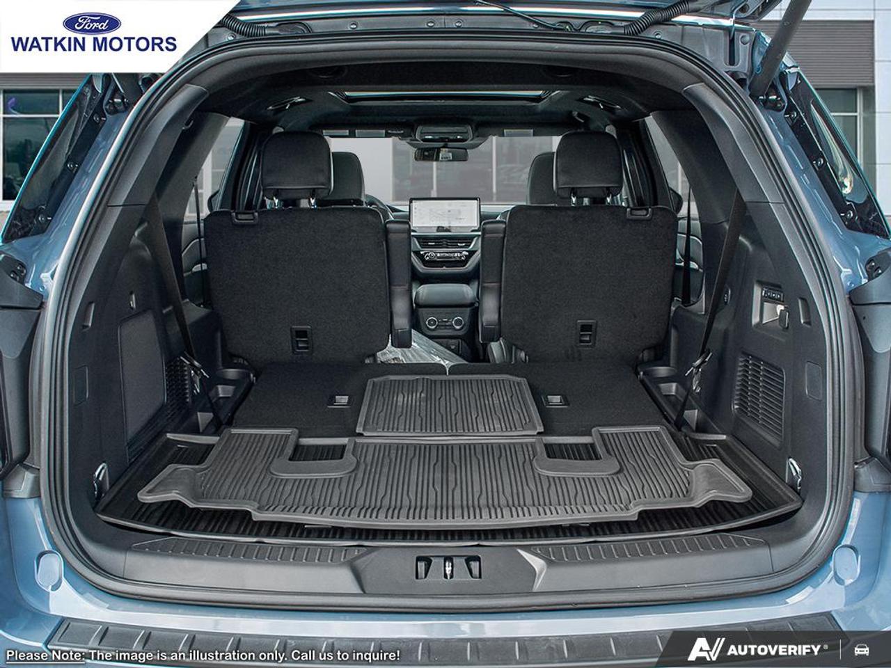 2026 Ford Explorer ST Photo6