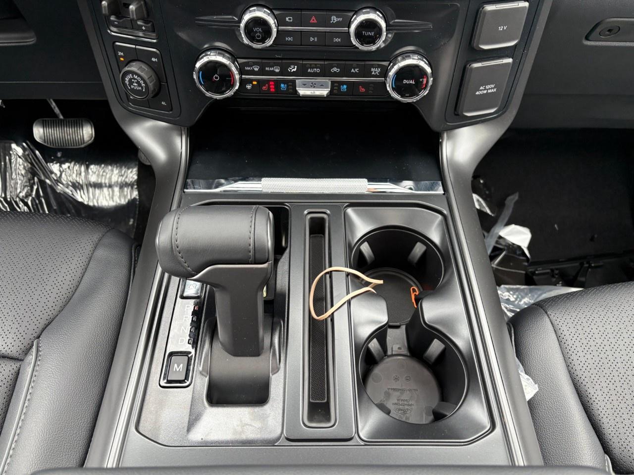 2026 Ford F-150 Lariat 4WD SuperCrew 5.5' Box Photo