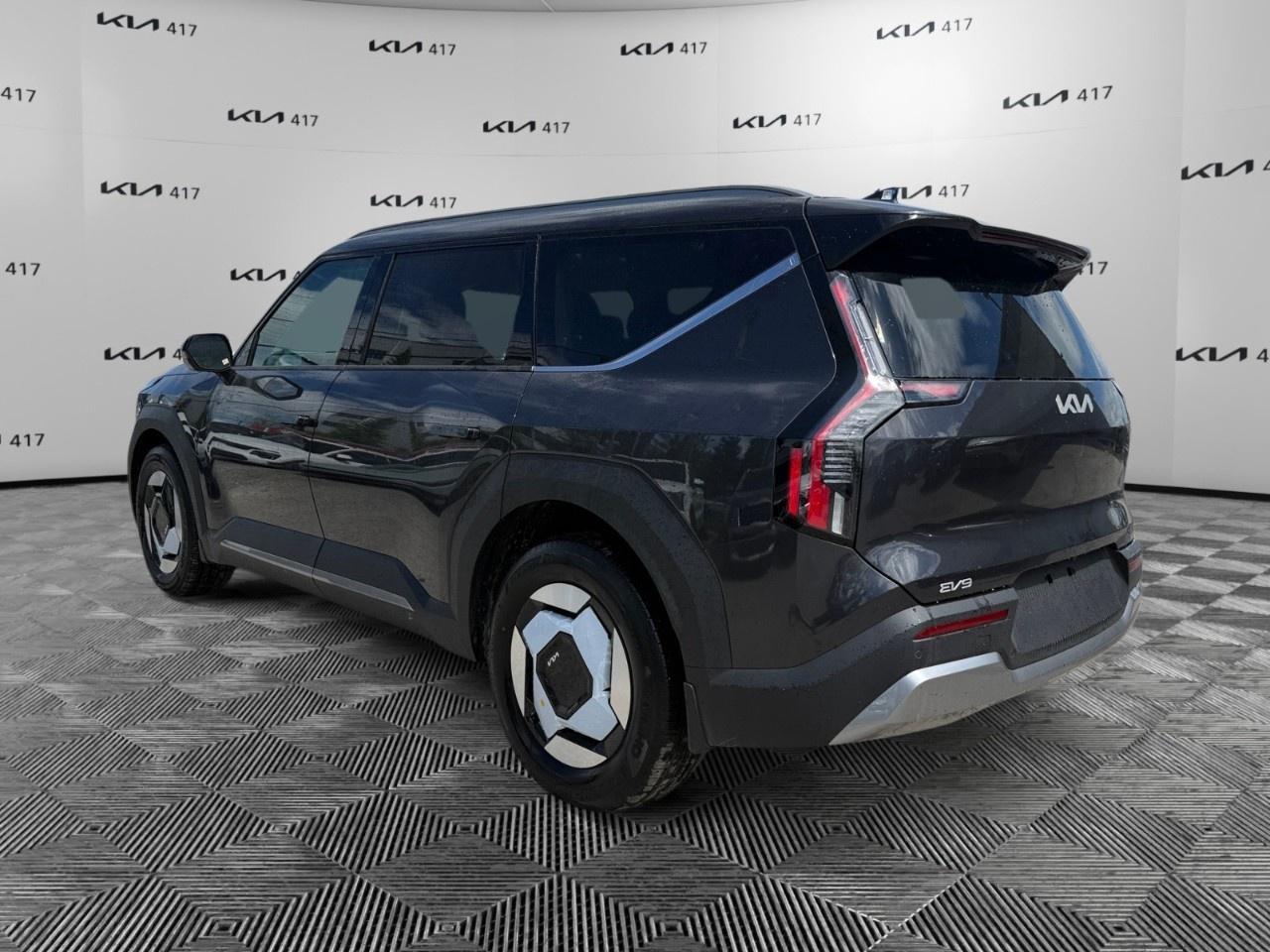 2026 Kia EV9 Land AWD Photo