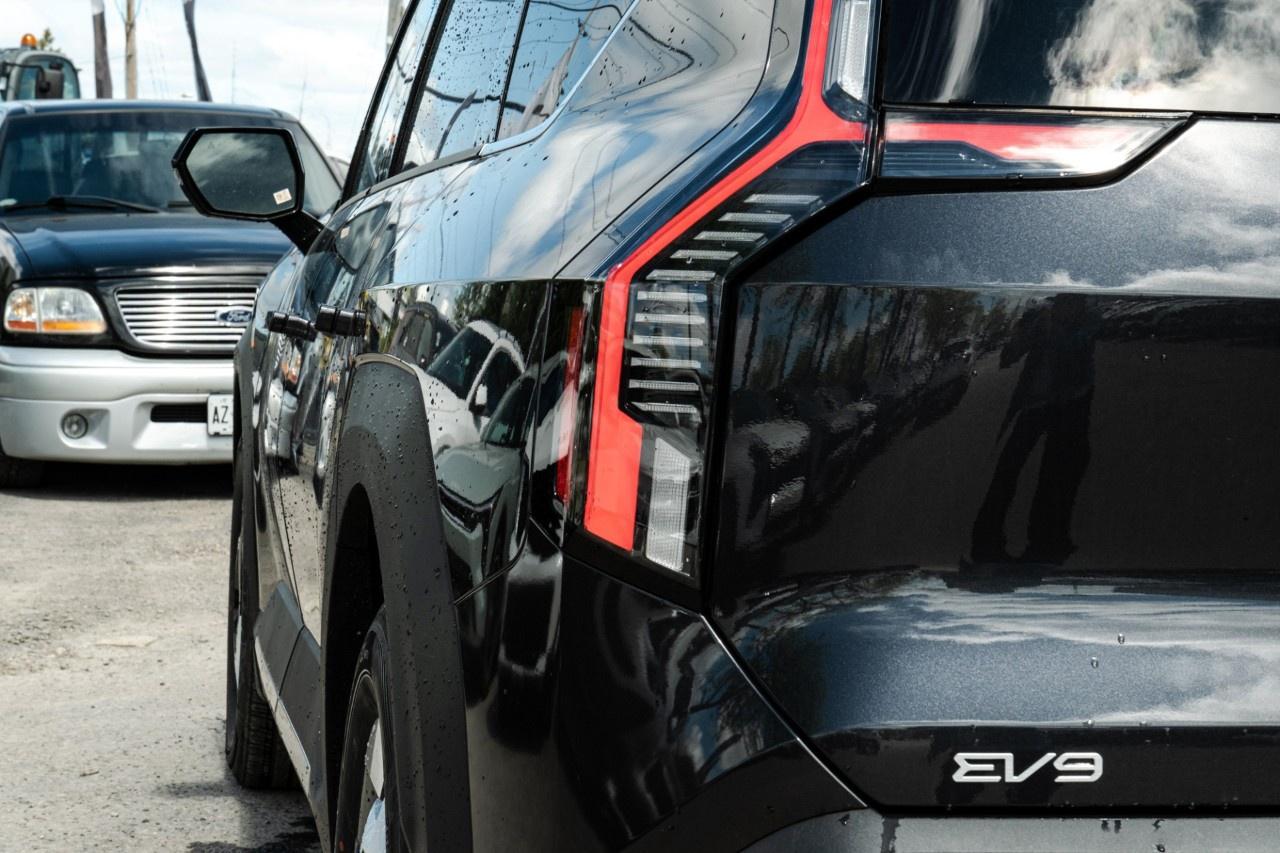 2026 Kia EV9 Land AWD Photo