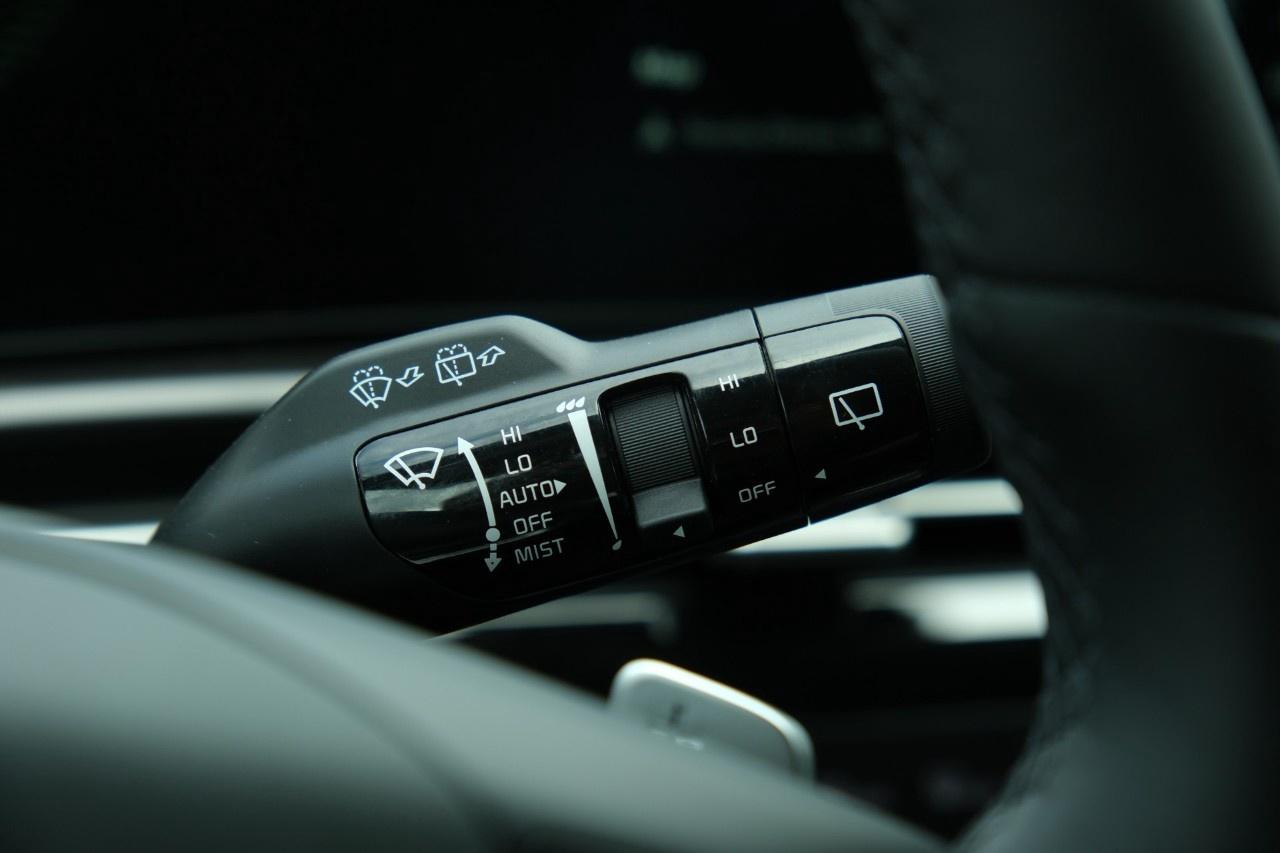 2026 Kia Sportage Plug-In Hybrid EX Premium AWD Photo