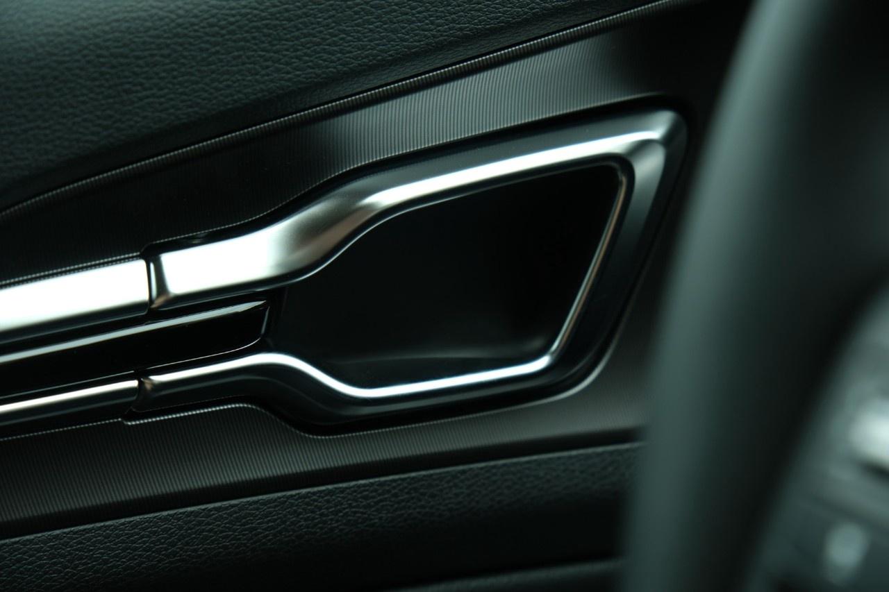 2026 Kia Sportage Plug-In Hybrid EX Premium AWD Photo