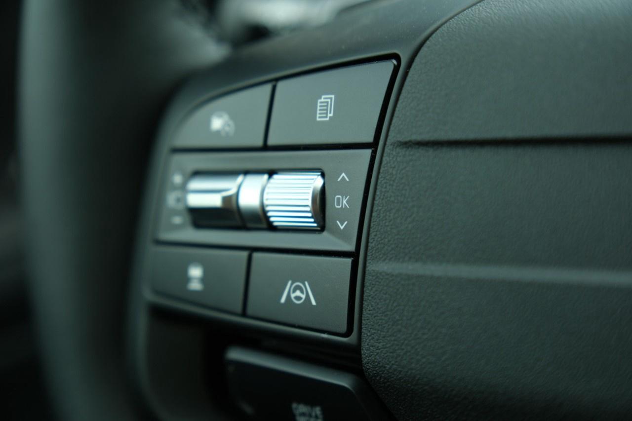 2026 Kia Sportage Plug-In Hybrid EX Premium AWD Photo