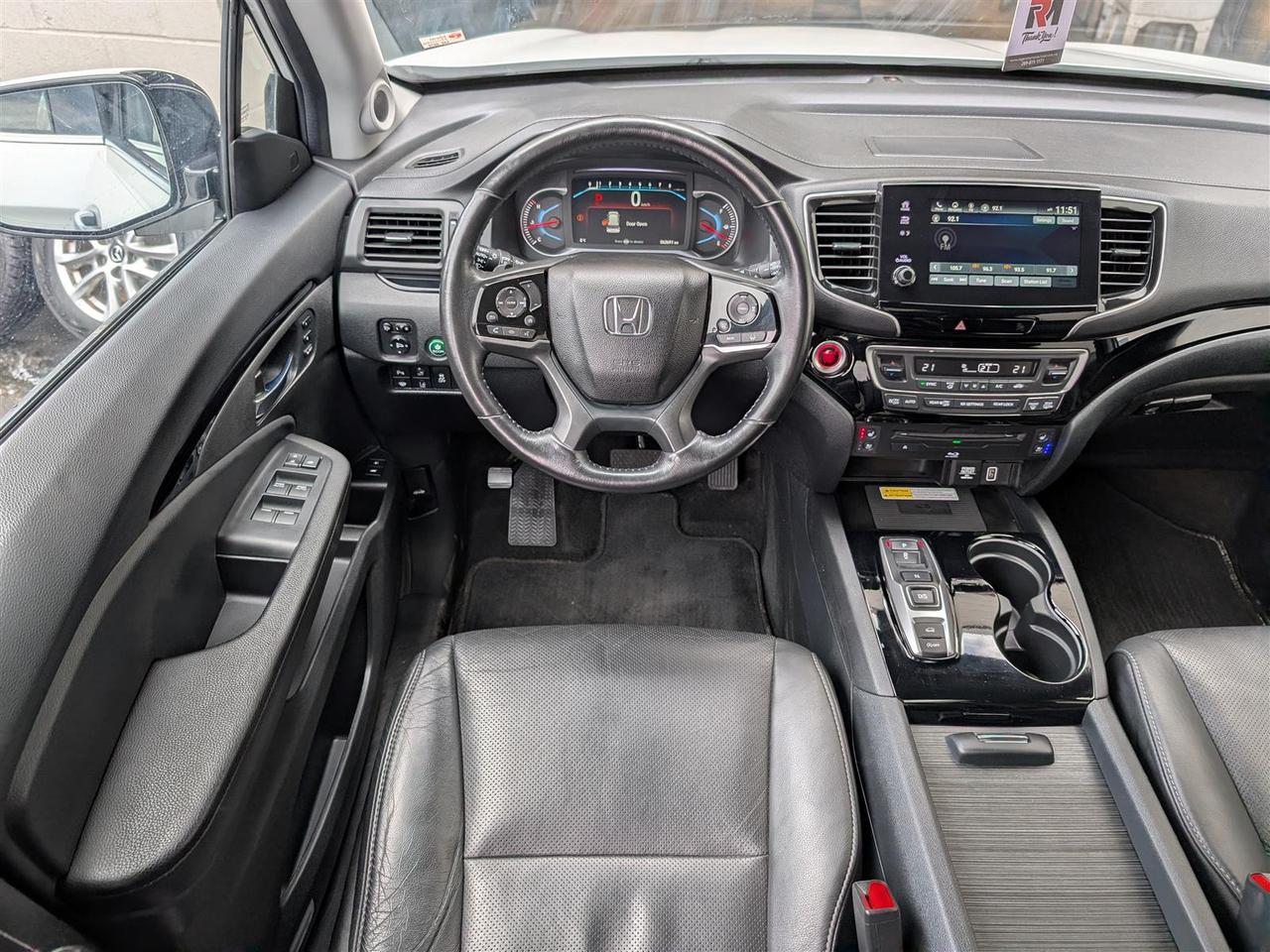 2022 Honda Pilot TOURING AWD - 7 PASS - NAVI - PANO ROOF - DVD Photo