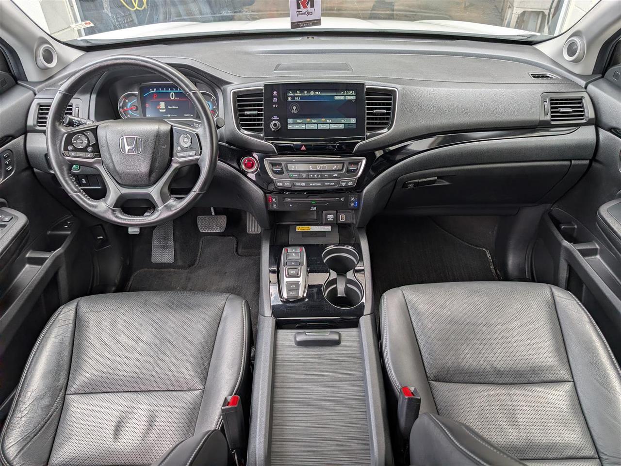 2022 Honda Pilot TOURING AWD - 7 PASS - NAVI - PANO ROOF - DVD Photo