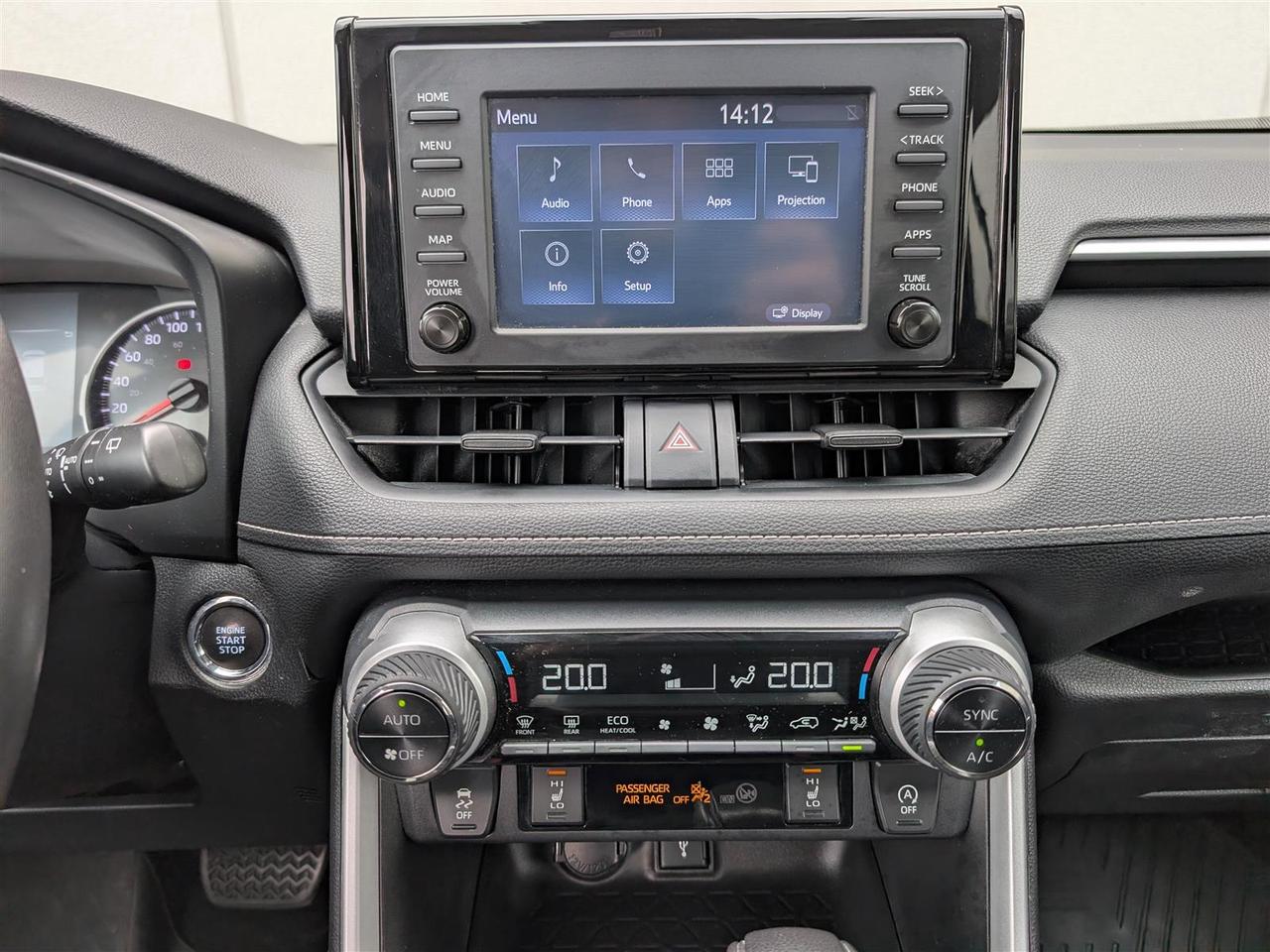 2021 Toyota RAV4 XLE AWD - SUNROOF - HTD SEATS - TECH FEATURES Photo