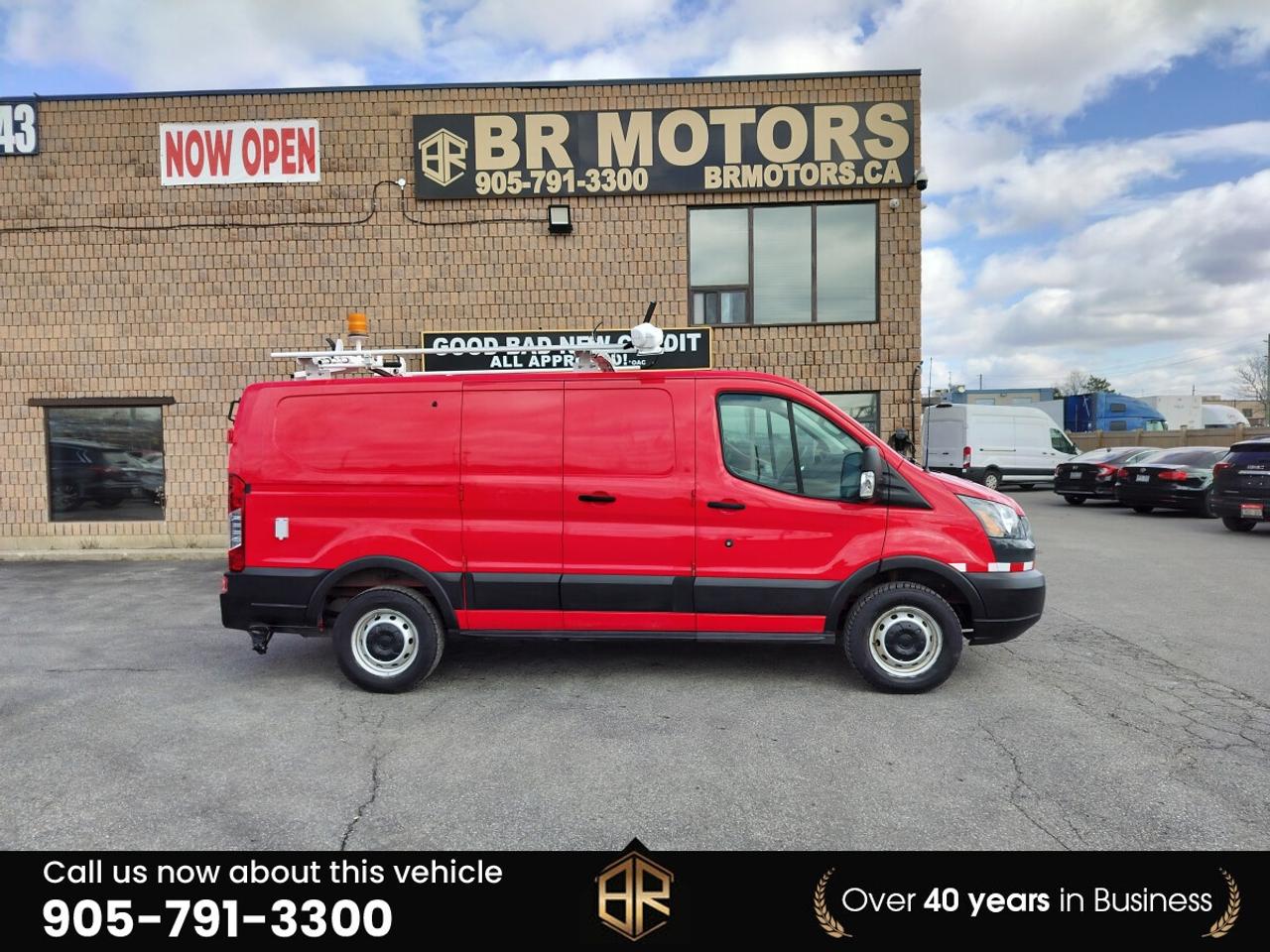 2019 Ford Transit T-250 Van | No Accidents Reported  | Roof Rack Photo3