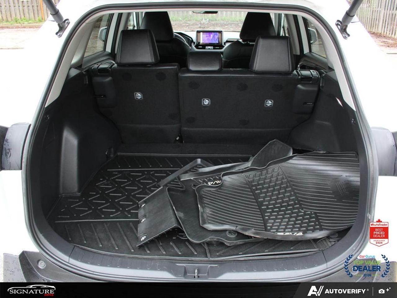 2025 Toyota RAV4 XLE Premium AWD No Accident Sunroof Leather BSM Photo