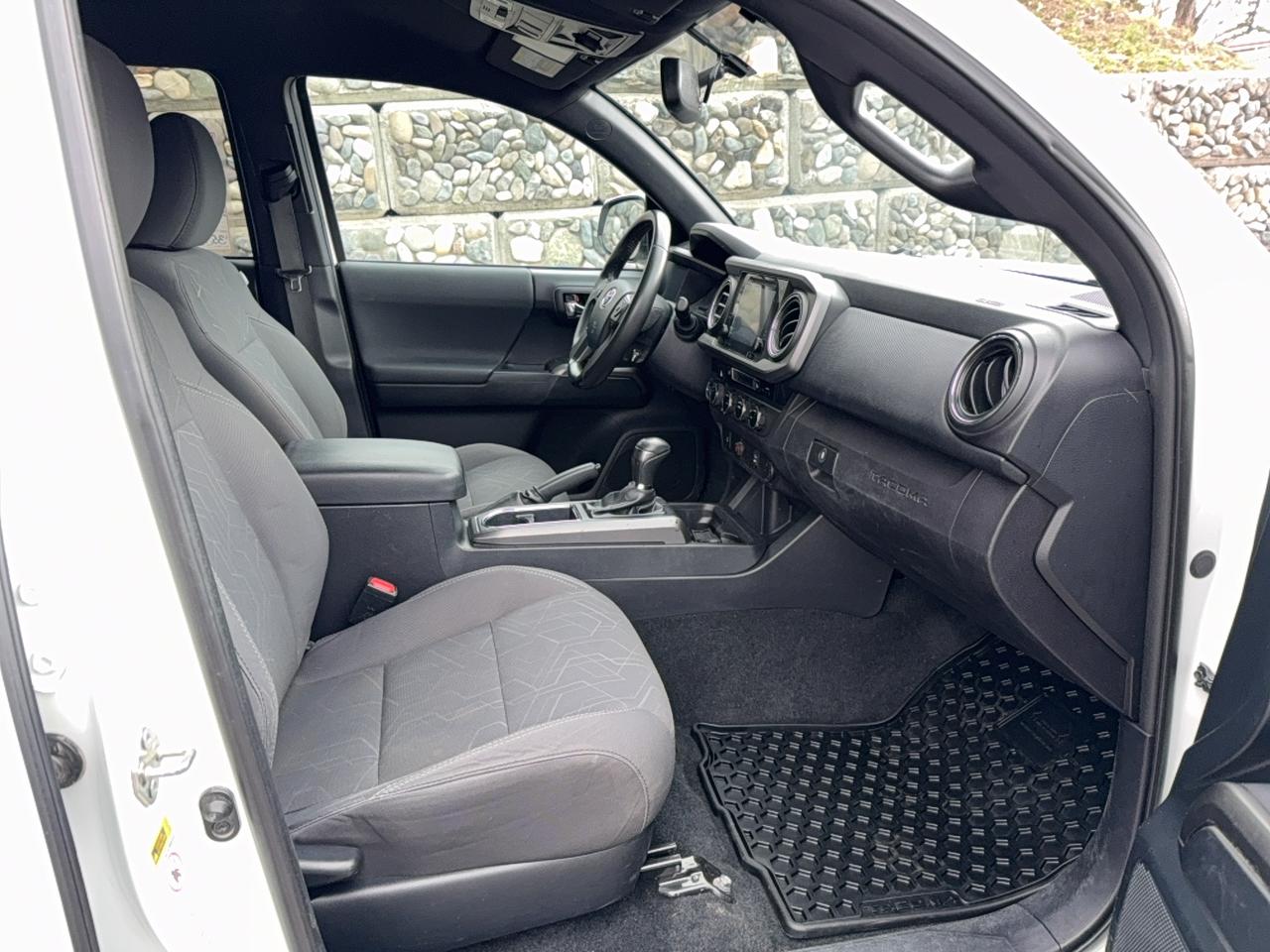 2017 Toyota Tacoma TRD Offroad Photo