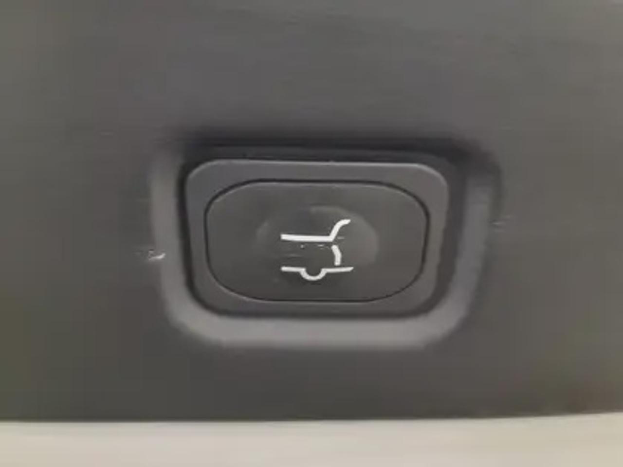 13880502