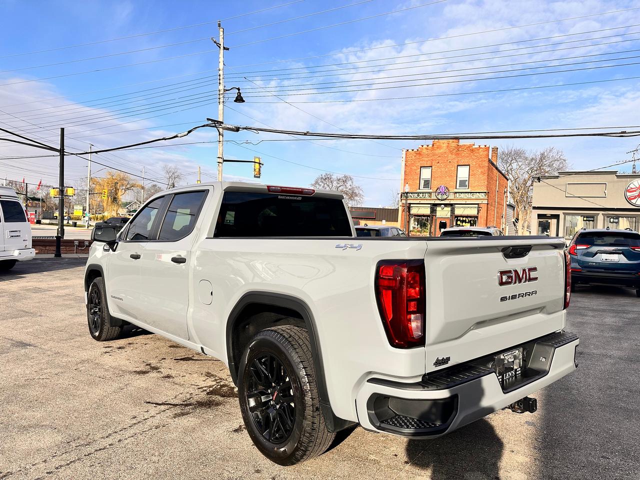 2024 GMC Sierra 1500 PRO Photo