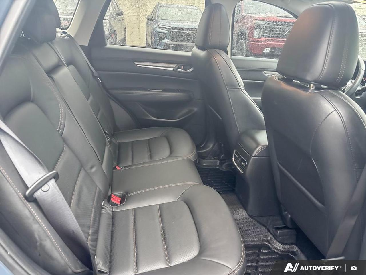 2022 Mazda CX-5 GT  -  Cooled Seats -  Leather Seats Photo