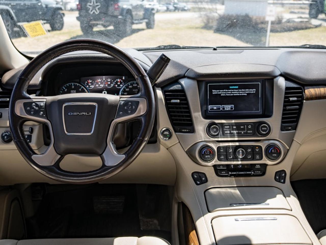 2020 GMC Yukon Denali Photo