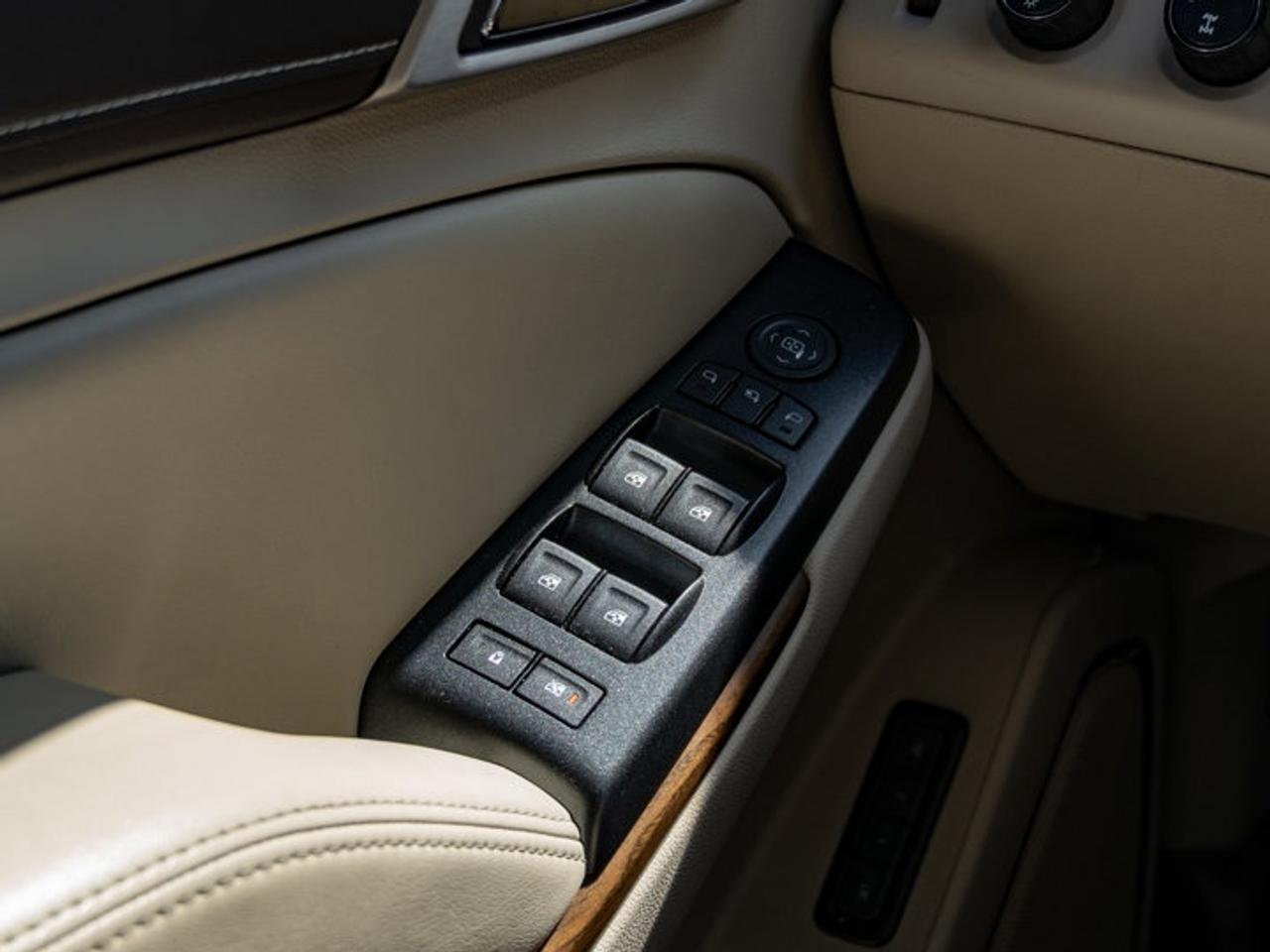 2020 GMC Yukon Denali Photo