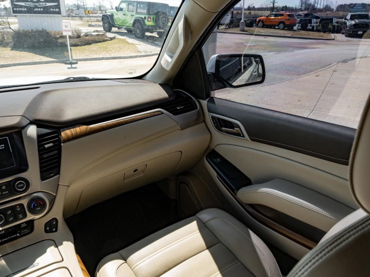 2020 GMC Yukon Denali Photo