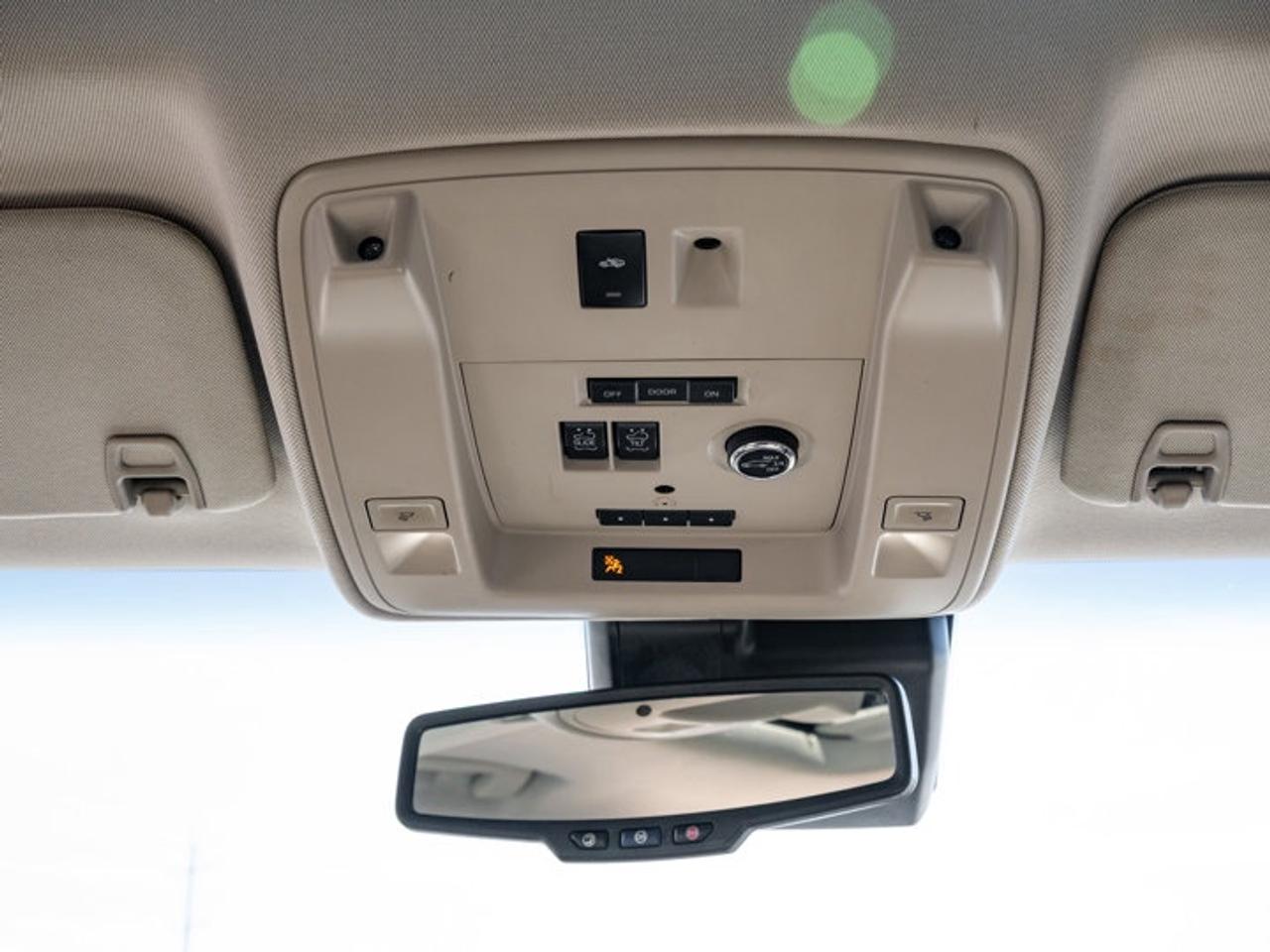 2020 GMC Yukon Denali Photo