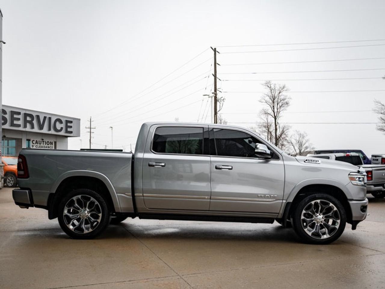 2022 RAM 1500 Limited Photo
