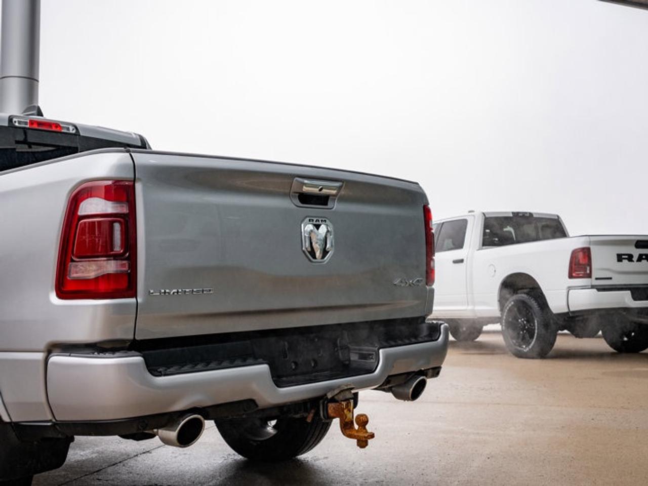 2022 RAM 1500 Limited Photo