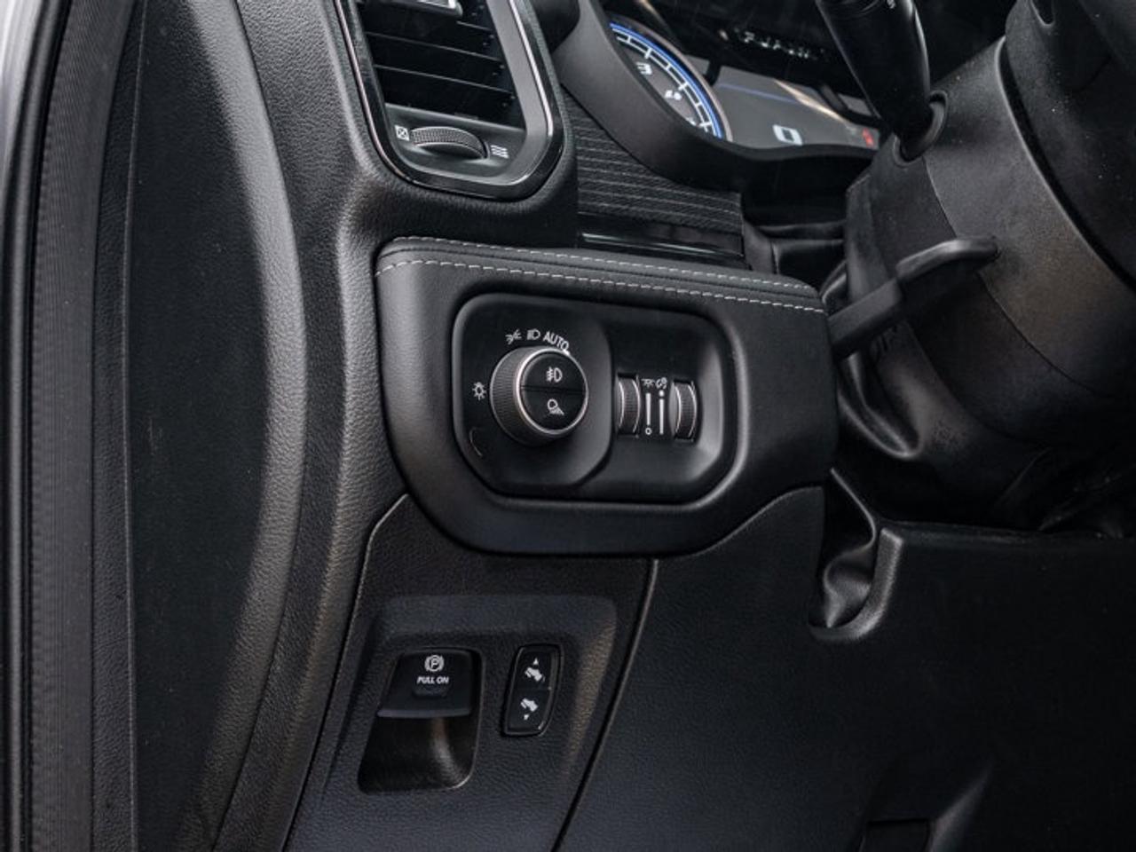 2022 RAM 1500 Limited Photo