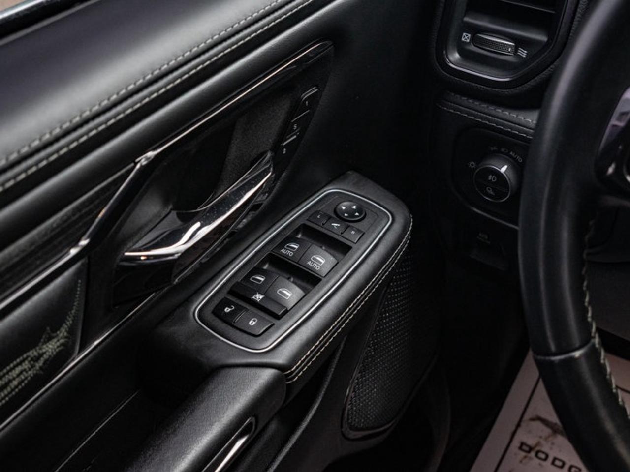 2022 RAM 1500 Limited Photo