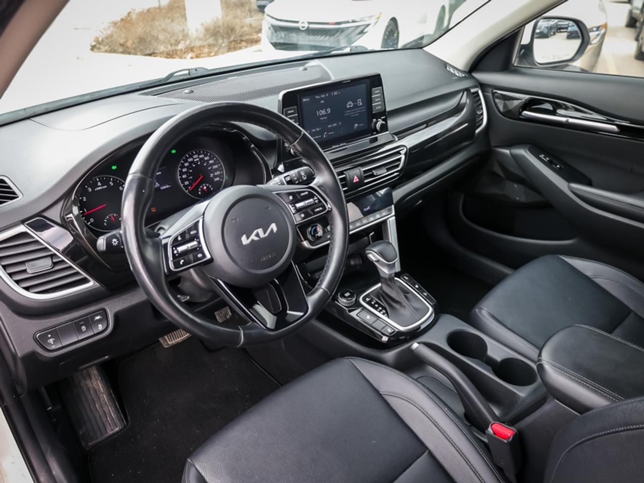 2022 Kia Seltos EX  - Sunroof -  Leather Seats - $178 B/W Photo