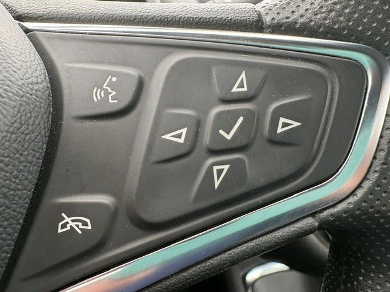 2024 Chevrolet Malibu 1LT Photo