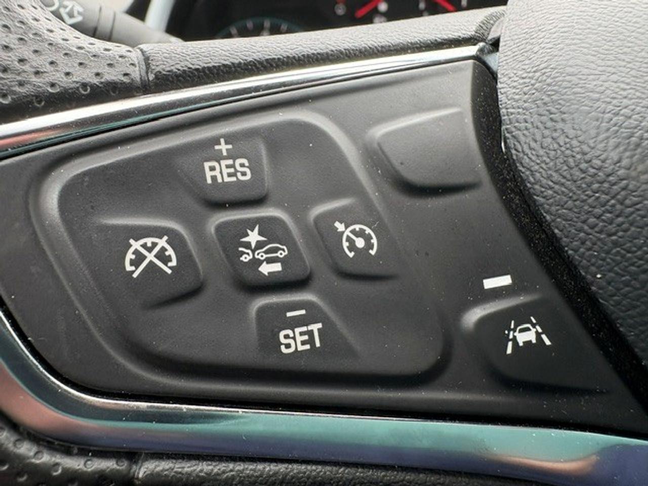 2024 Chevrolet Malibu 1LT Photo