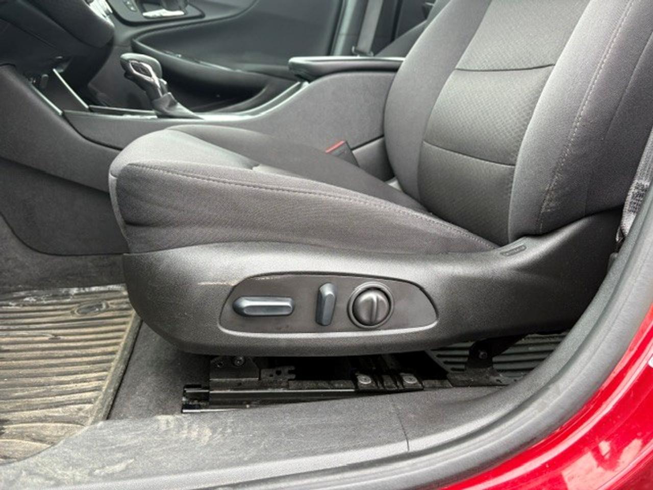 2024 Chevrolet Malibu 1LT Photo