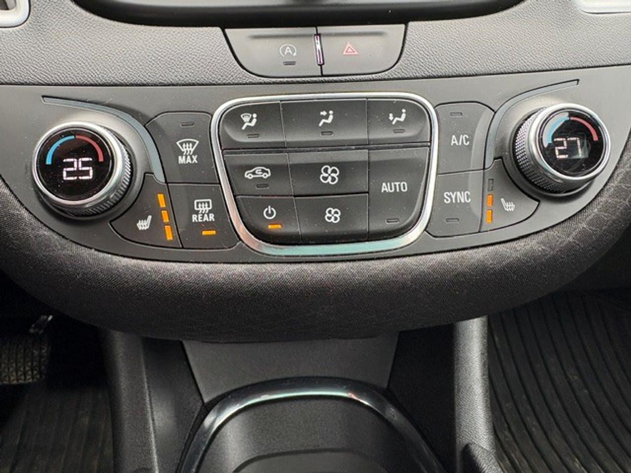 2024 Chevrolet Malibu 1LT Photo