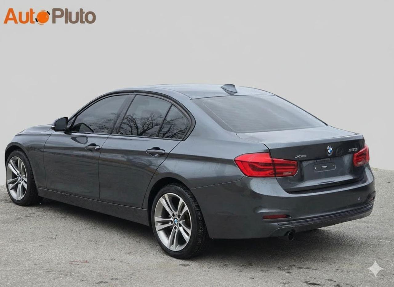 2017 BMW 3 Series 4dr Sdn 320i xDrive AWD Photo3