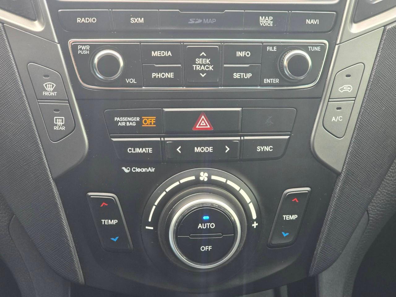 2017 Hyundai Santa Fe Sport AWD 4dr 2.0T Limited Photo