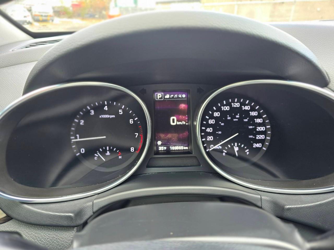 2017 Hyundai Santa Fe Sport AWD 4dr 2.0T Limited Photo